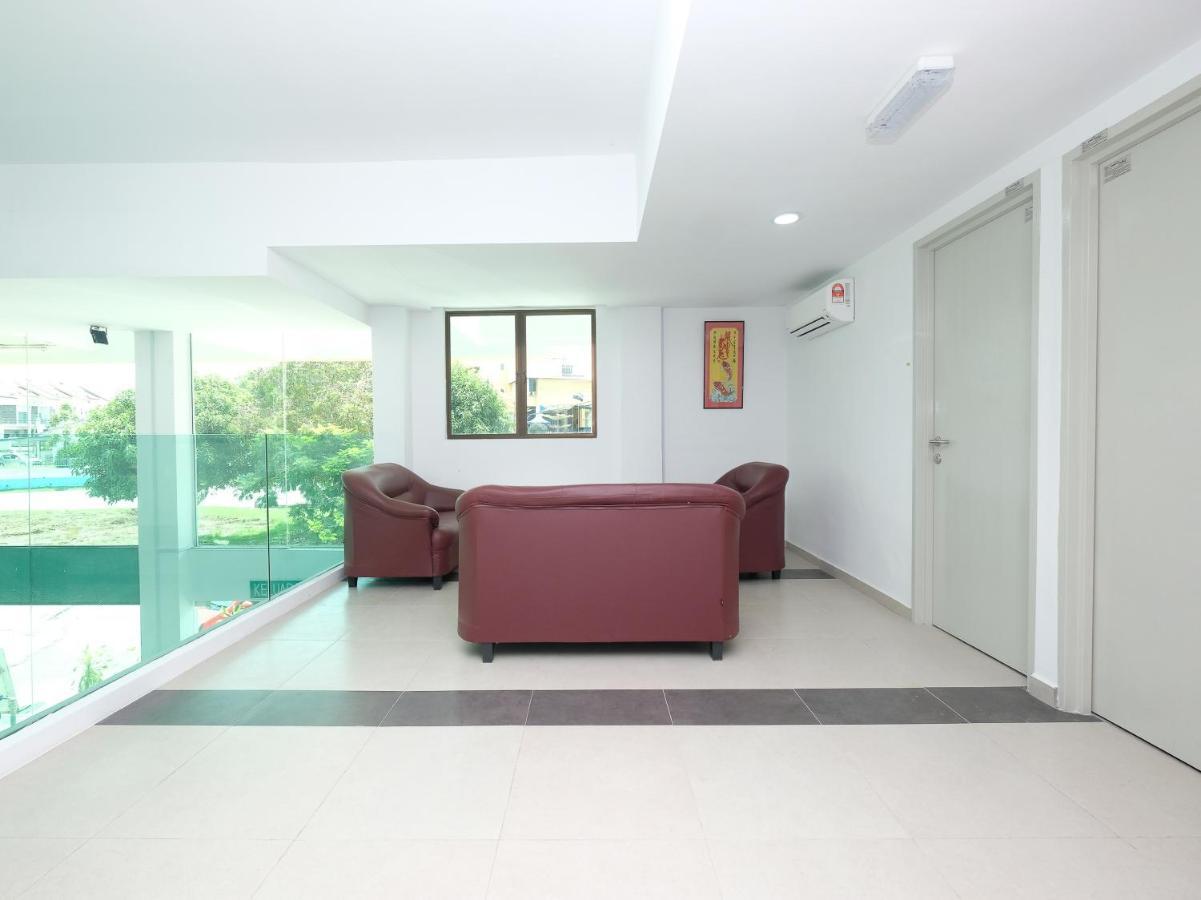 Oyo 44043 First Garden Hotel Kuantan Exteriér fotografie